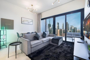 Luxury 2BR Burj View & Jacuzzi